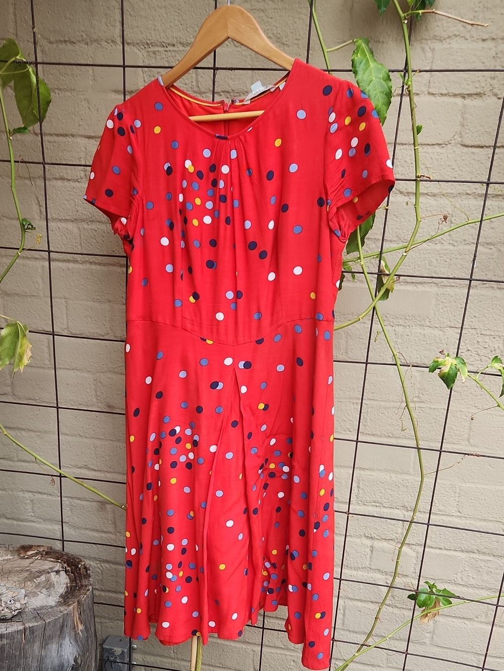 Boden Red Polka Dot Women's Dress - Bright Multi Dot Print Size 8